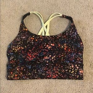 Lululemon sports bra